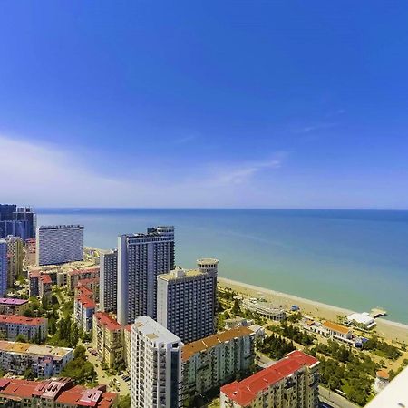 Luxury Beach Front Hotel Batumi Exterior photo